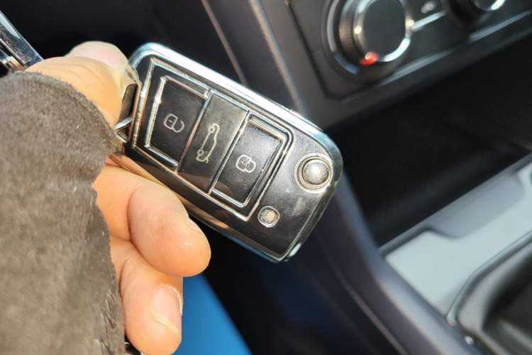 Used Volkswagen Tharu 2025 New Sharp 1.5L Sharp Edition Vehicle Key