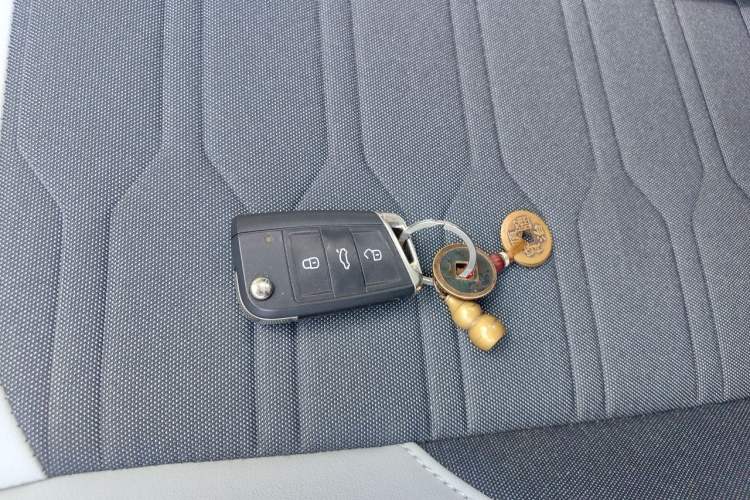 Used Volkswagen Tharu 2025 New Sharp 1.5L Ambitious Edition Vehicle Key