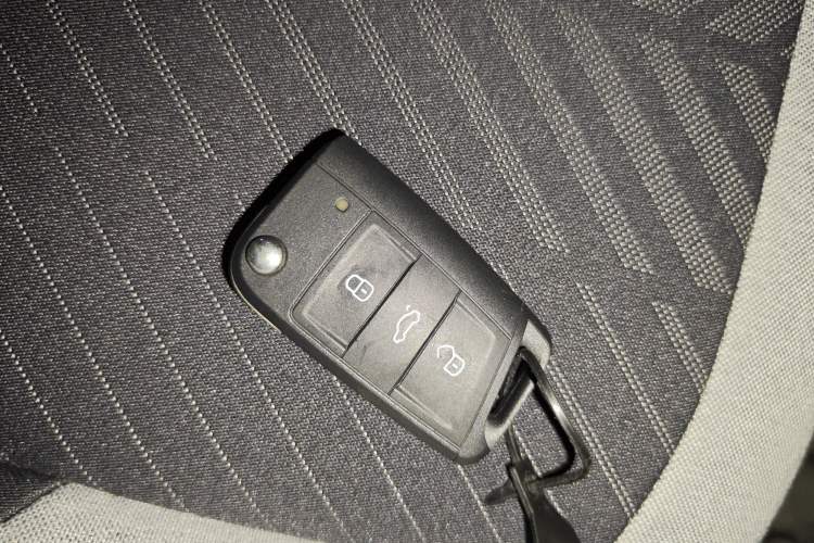 Used Volkswagen Tharu 2025 New Sharp 1.5L Sharp Edition Vehicle Key