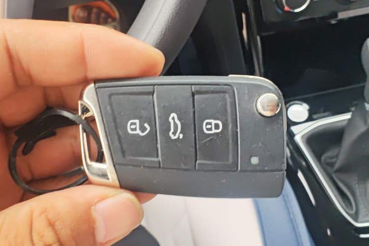 Used Volkswagen Tharu 2025 New Sharp 1.5L Ambitious Edition Vehicle Key