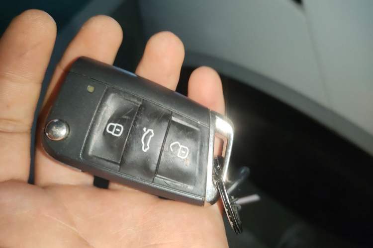 Used Volkswagen Tharu 2025 NewRui 300TSI Prestige Edition Vehicle Key