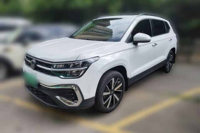 Used Volkswagen Tharu 2025 300TSI Two-Wheel-Drive Moonlight Edition