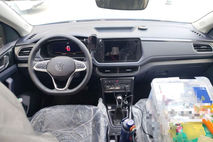 Used Volkswagen Tharu 2026 Model Xinrui 300TSI Ruixiang Edition Center Console