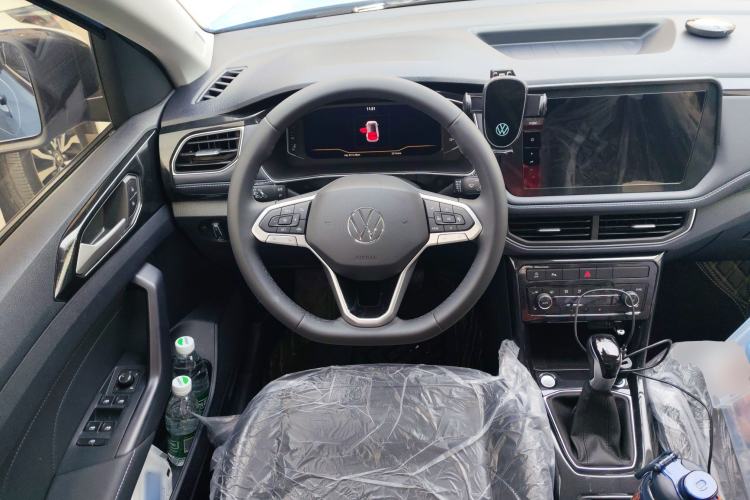 Used Volkswagen Tharu 2026 Model Xinrui 300TSI Ruixiang Edition Steering Wheel