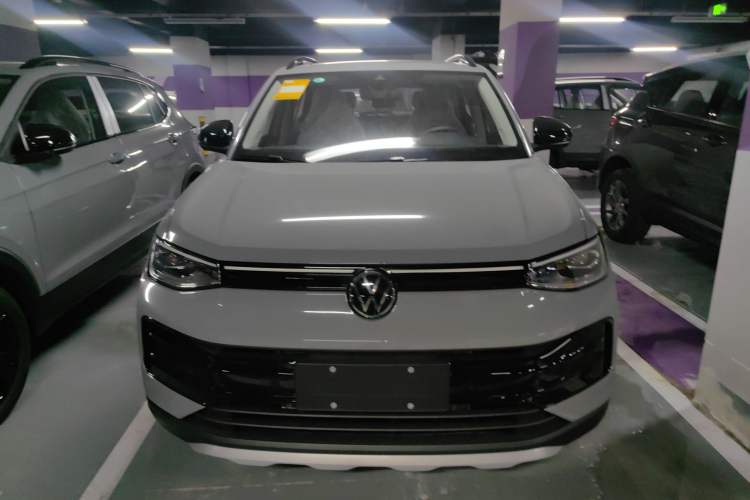 Used Volkswagen Tharu 2026 Model Xinrui 300TSI Ruixiang Edition Exterior 1