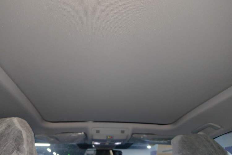 Used Volkswagen Tharu 2026 Model Xinrui 300TSI Ruixiang Edition Headliner