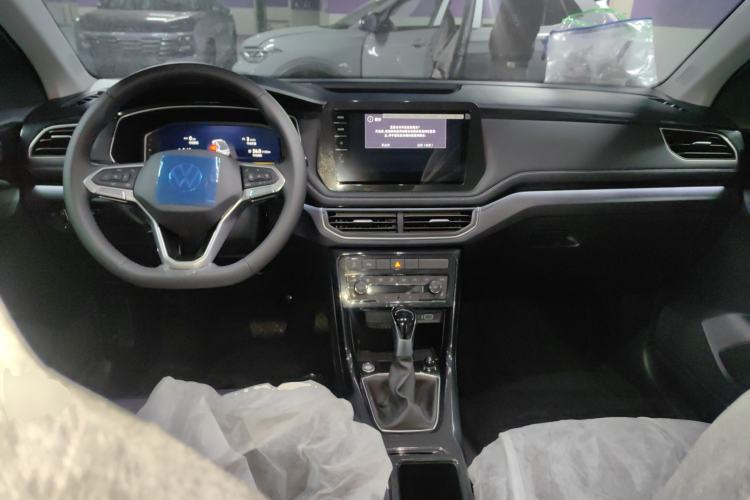 Used Volkswagen Tharu 2026 Model Xinrui 300TSI Ruixiang Edition Interior 2
