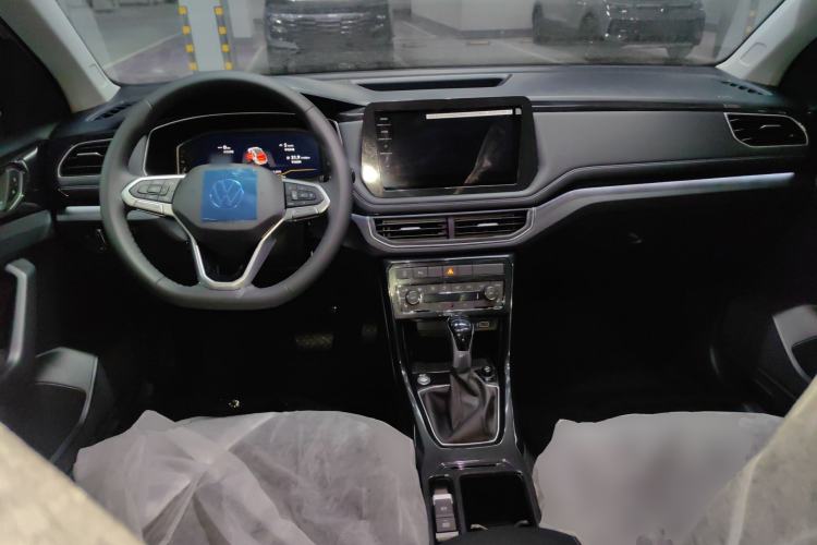 Used Volkswagen Tharu 2026 Model Xinrui 300TSI Ruixiang Edition Interior 2