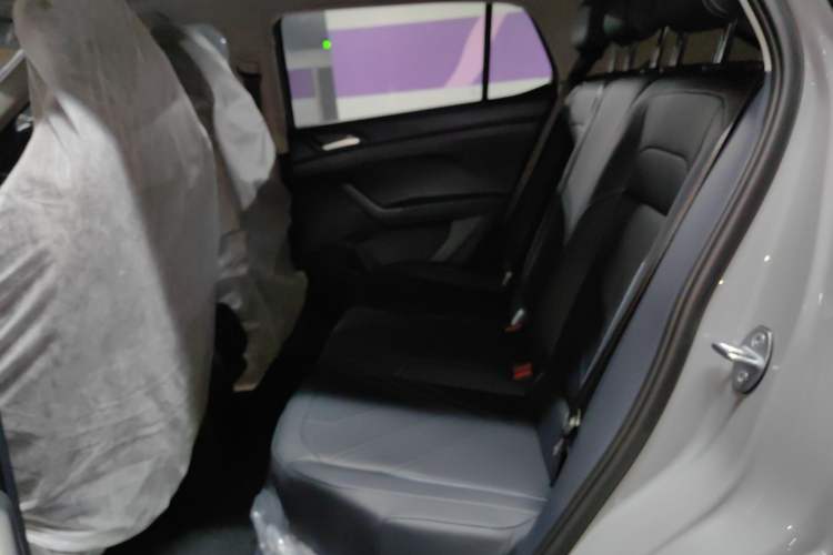 Used Volkswagen Tharu 2026 Model Xinrui 300TSI Ruixiang Edition Interior 4