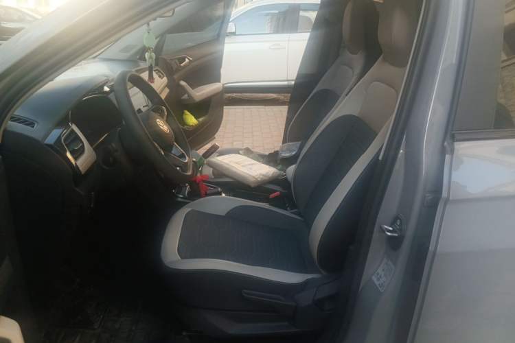 Used Volkswagen Tharu 2026 Model Xinrui 1.5L Ruiyi Edition Left Front Seat