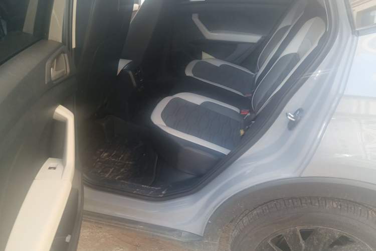 Used Volkswagen Tharu 2026 Model Xinrui 1.5L Ruiyi Edition Left Rear Seat