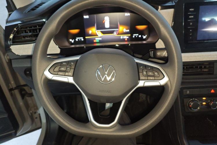 Used Volkswagen Tharu 2026 Model Xinrui 1.5L Rujin Edition Steering Wheel