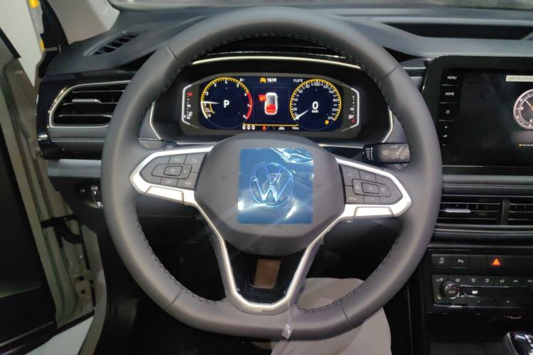 Used Volkswagen Tharu 2026 Model Xinrui 300TSI Ruixiang Edition Steering Wheel