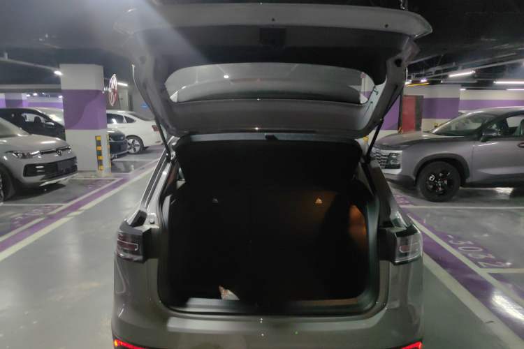 Used Volkswagen Tharu 2026 Model Xinrui 300TSI Ruixiang Edition Trunk
