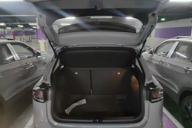 Used Volkswagen Tharu 2026 Model Xinrui 300TSI Ruixiang Edition Trunk