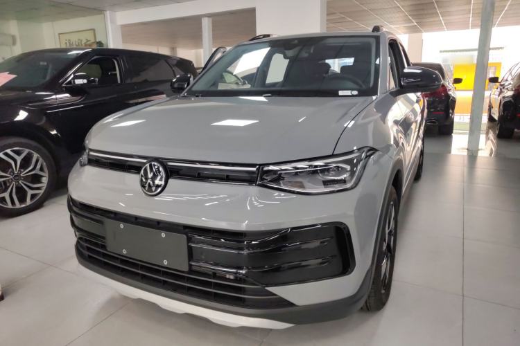 Used Volkswagen Tharu 2026 Model Xinrui 300TSI Ruixiang Edition Front Left 45 Deg