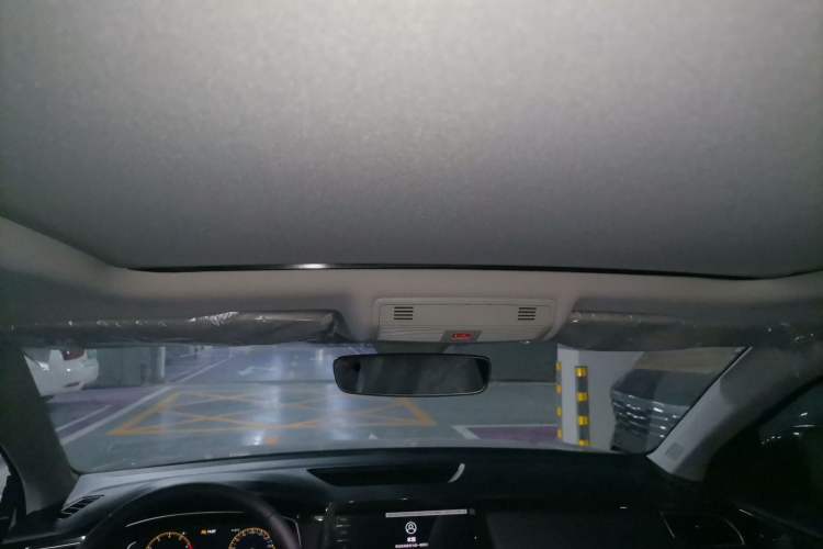 Used Volkswagen Tharu 2026 Model Xinrui 300TSI Ruixiang Edition Headliner