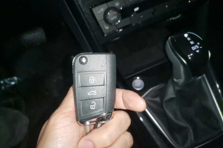 Used Volkswagen Tharu 2026 Model Xinrui 300TSI Ruixiang Edition Interior 1