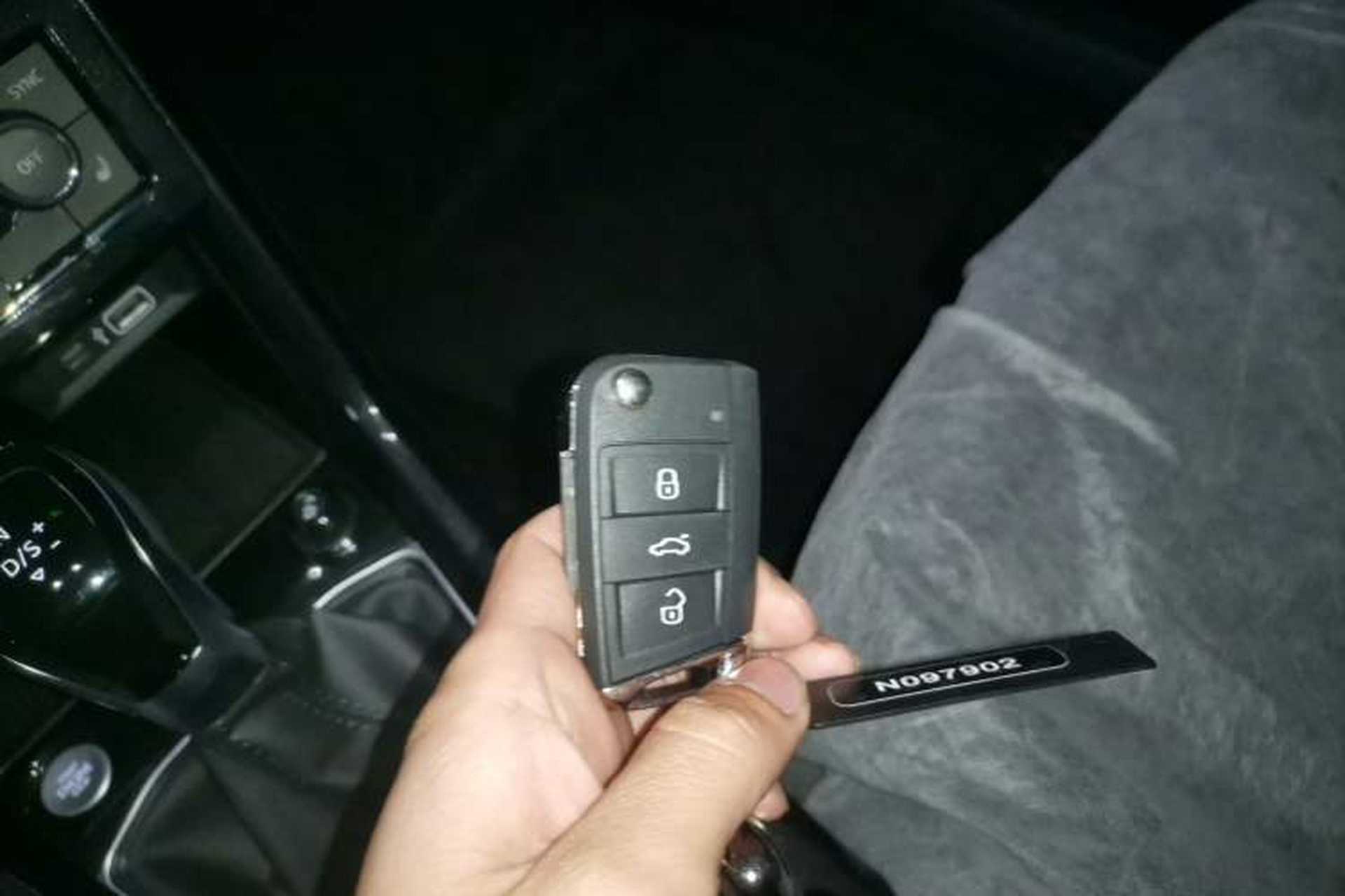 Used Volkswagen Tharu 2026 Model Xinrui 300TSI Ruixiang Edition Interior 1