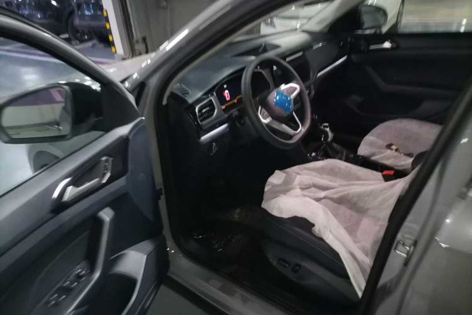Used Volkswagen Tharu 2026 Model Xinrui 300TSI Ruixiang Edition Interior 3