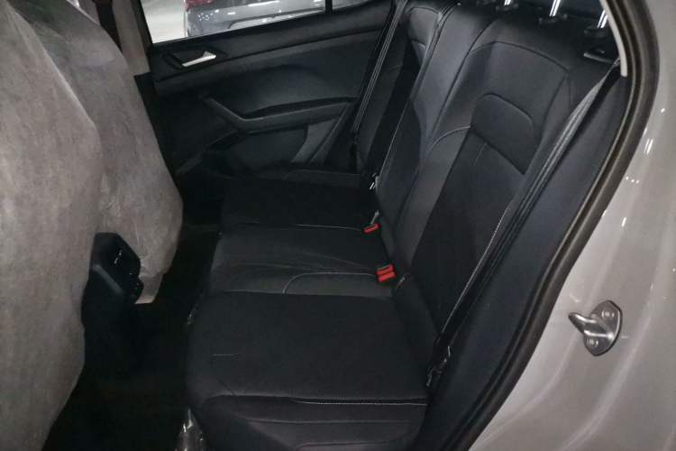 Used Volkswagen Tharu 2026 Model Xinrui 300TSI Ruixiang Edition Interior 4