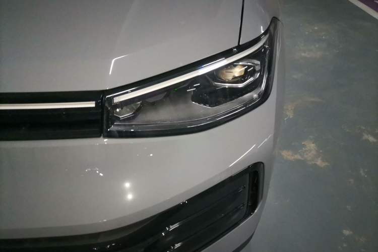 Used Volkswagen Tharu 2026 Model Xinrui 300TSI Ruixiang Edition Left Front Headlight