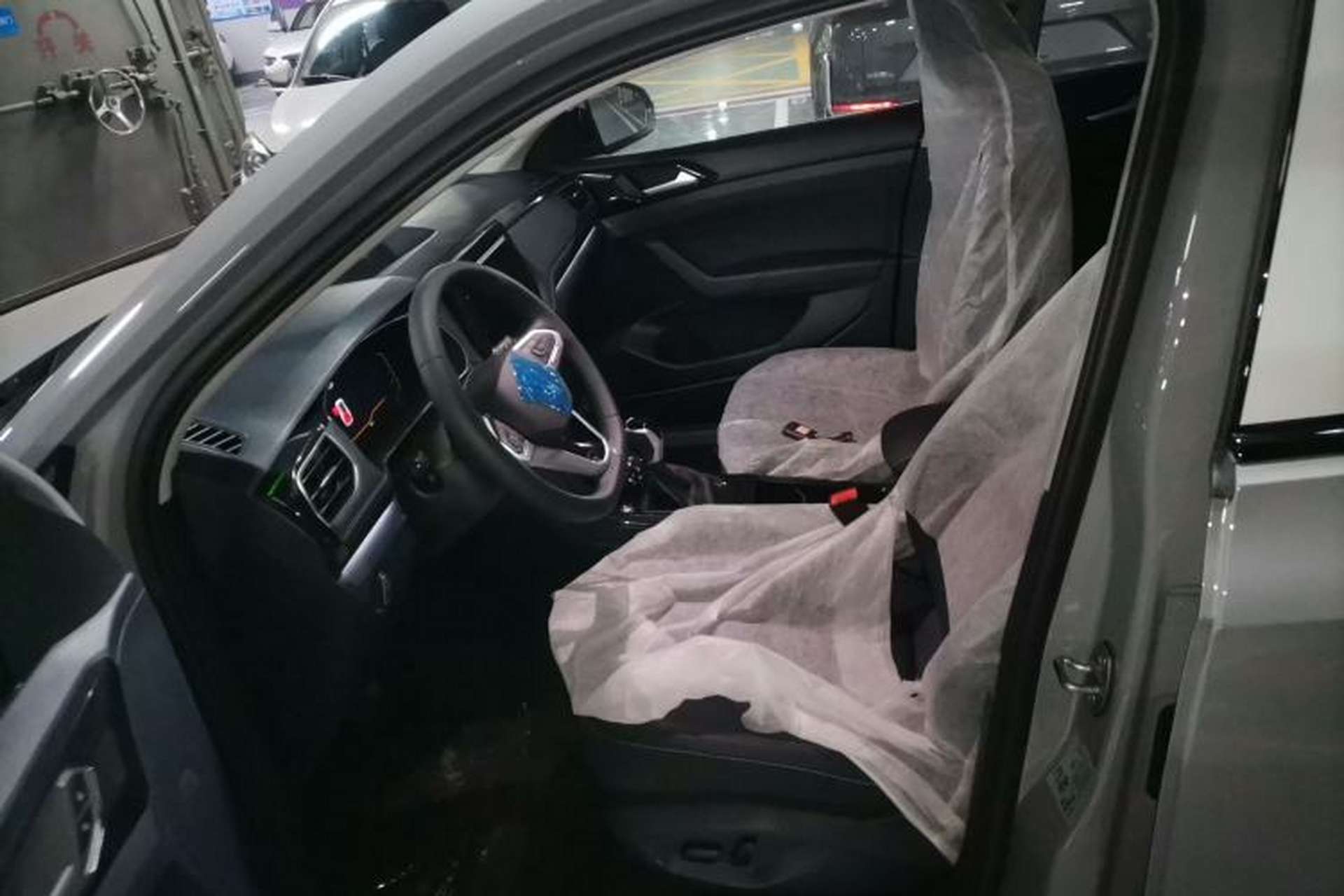 Used Volkswagen Tharu 2026 Model Xinrui 300TSI Ruixiang Edition Left Front Seat