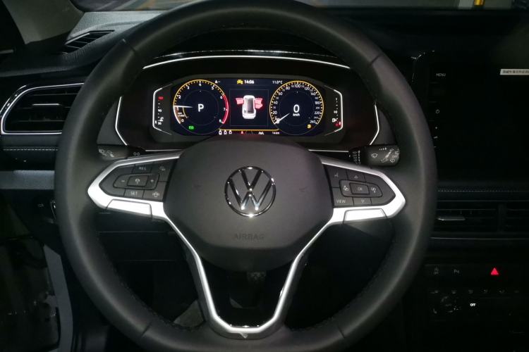 Used Volkswagen Tharu 2026 Model Xinrui 300TSI Ruixiang Edition Steering Wheel