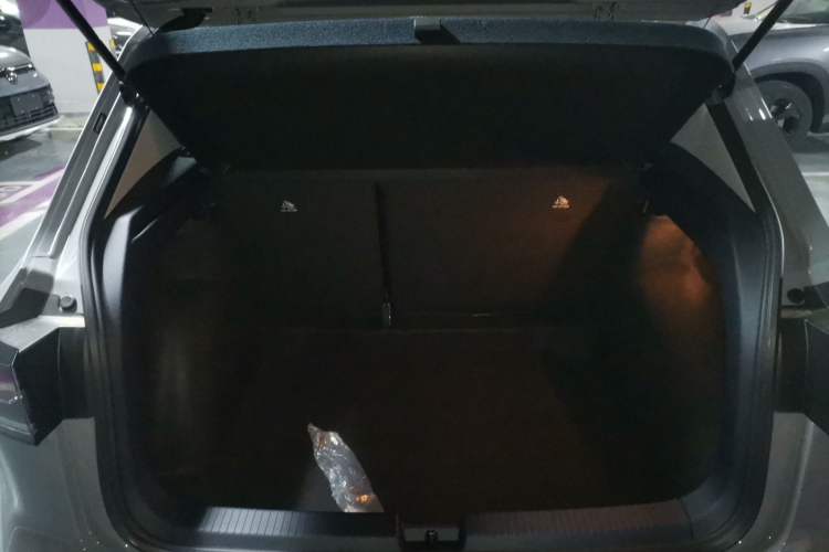 Used Volkswagen Tharu 2026 Model Xinrui 300TSI Ruixiang Edition Trunk
