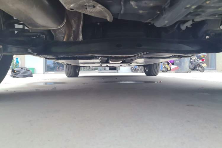 Used Volkswagen Tharu 2026 Model Xinrui 1.5L Rujin Edition Chassis Rear