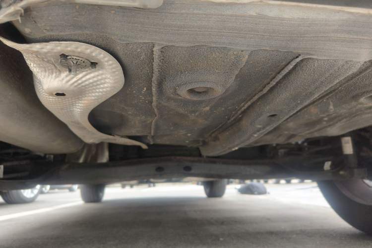 Used Volkswagen Tharu 2026 Model Xinrui 300TSI Ruiyi Edition Chassis Rear