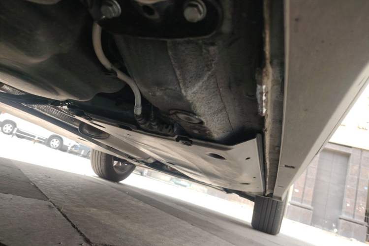 Used Volkswagen Tharu 2026 Model Xinrui 300TSI Ruixiang Edition Chassis Rear Right