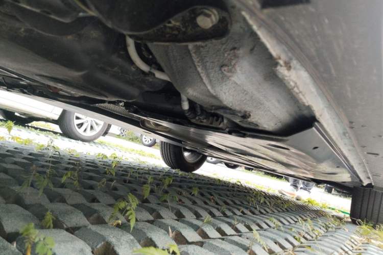 Used Volkswagen Tharu 2026 Model Xinrui 1.5L Rujin Edition Chassis Rear Right