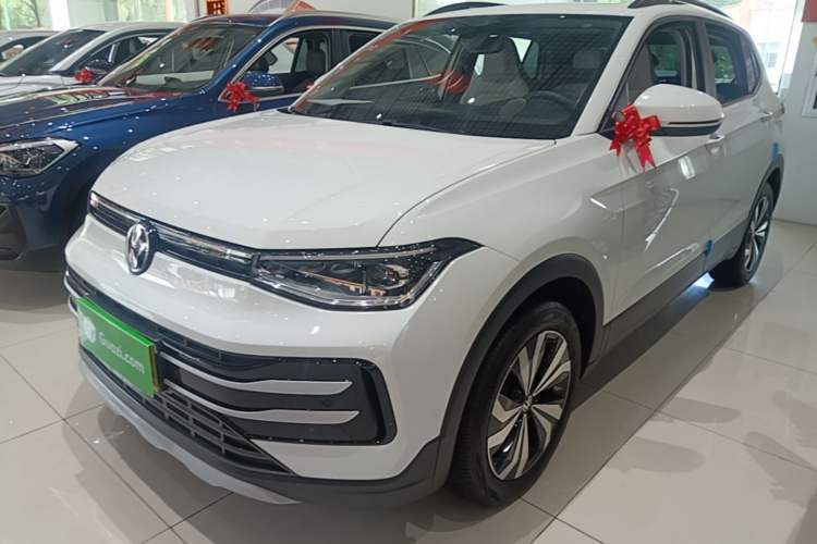 Used Volkswagen Tharu 2026 Model Xinrui 1.5L Ruiyi Edition Guazi used car, China used car export, Used car for sale, Used  cars, Cheapest cars for sale