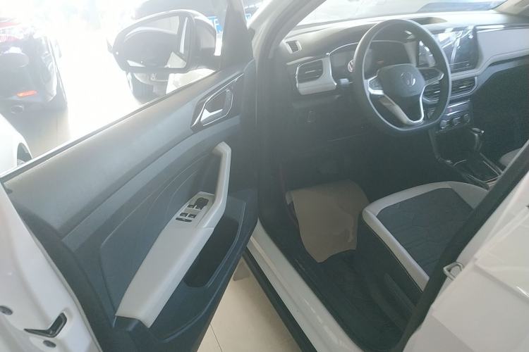 Used Volkswagen Tharu 2026 Model Xinrui 1.5L Ruiyi Edition Driver Seat