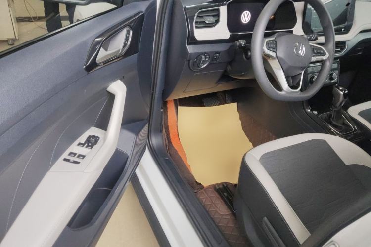 Used Volkswagen Tharu 2026 Model Xinrui 1.5L Ruiyi Edition Driver Seat