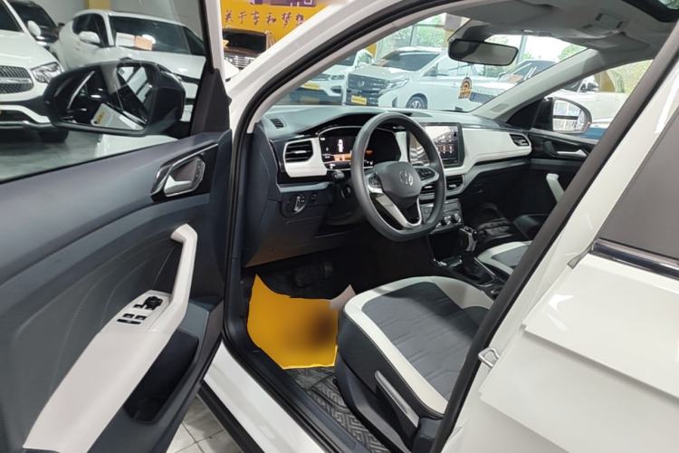 Used Volkswagen Tharu 2026 Model Xinrui 1.5L Ruiyi Edition Driver Seat