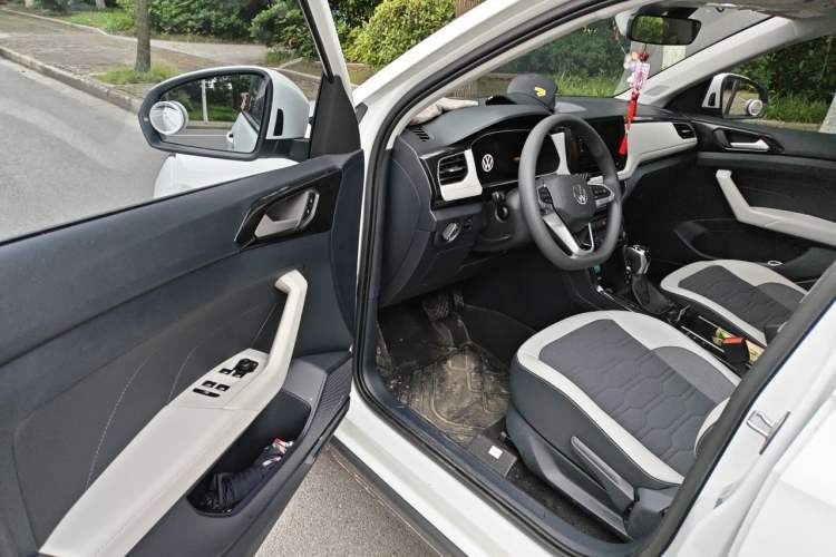Used Volkswagen Tharu 2026 Model Xinrui 1.5L Ruiyi Edition Driver Seat