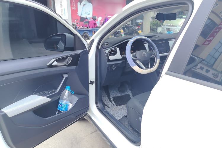 Used Volkswagen Tharu 2026 Model Xinrui 1.5L Rujin Edition Driver Seat