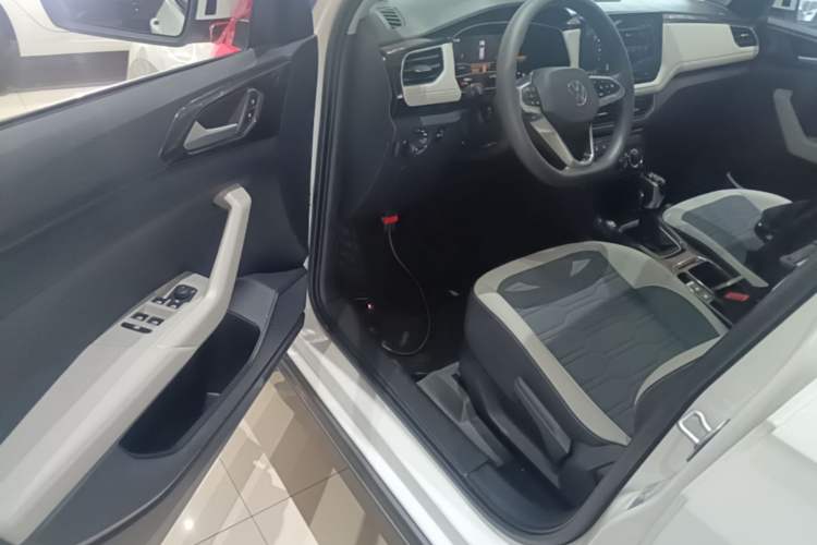 Used Volkswagen Tharu 2026 Model Xinrui 1.5L Ruiyi Edition Driver Seat