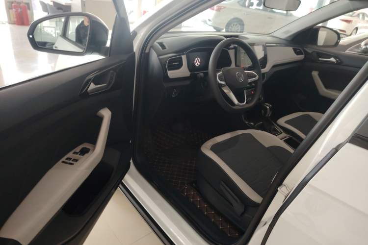 Used Volkswagen Tharu 2026 Model Xinrui 1.5L Ruiyi Edition Driver Seat