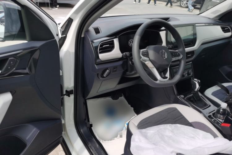 Used Volkswagen Tharu 2026 Model Xinrui 1.5L Ruiyi Edition Driver Seat