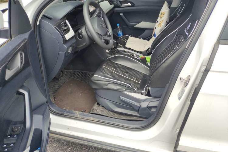 Used Volkswagen Tharu 2026 Model Xinrui 1.5L Rujin Edition Driver Seat