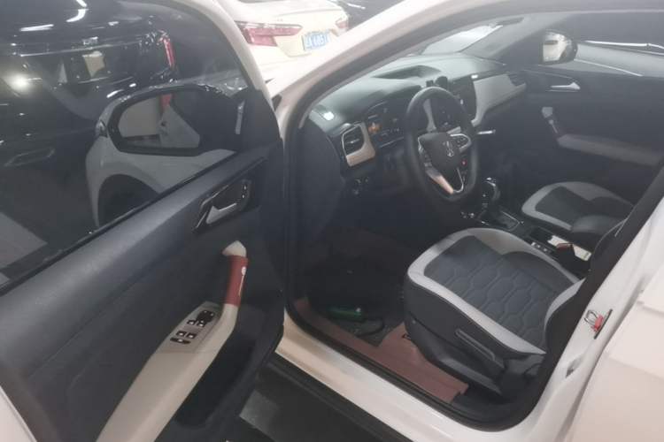 Used Volkswagen Tharu 2026 Model Xinrui 300TSI Ruiyi Edition Driver Seat
