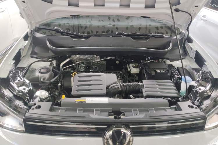 Used Volkswagen Tharu 2026 Model Xinrui 1.5L Ruiyi Edition Engine Bay