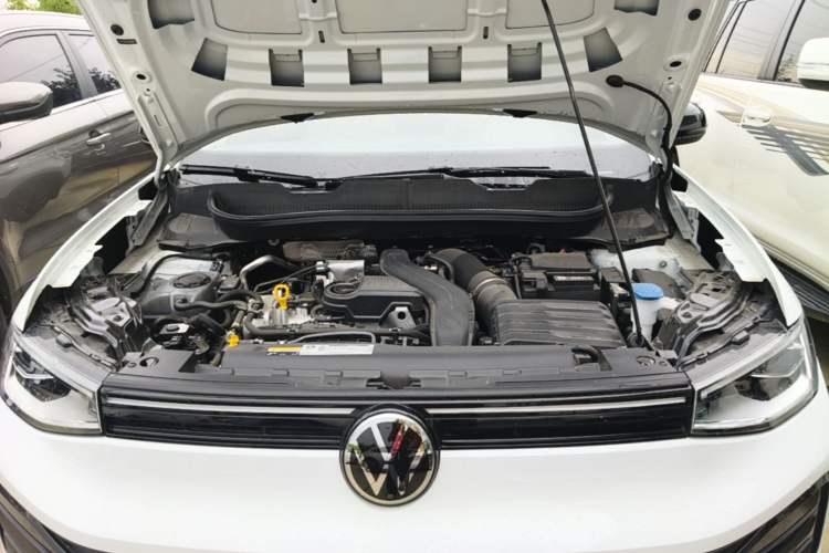Used Volkswagen Tharu 2026 Model Xinrui 300TSI Ruiyi Edition Engine Bay