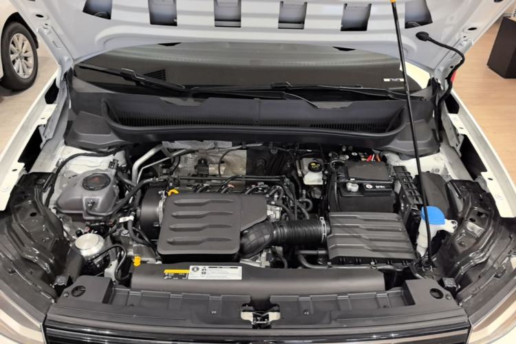 Used Volkswagen Tharu 2026 Model Xinrui 1.5L Rujin Edition Engine Bay