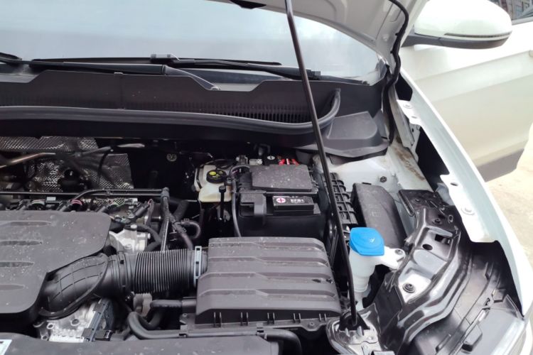 Used Volkswagen Tharu 2026 Model Xinrui 1.5L Rujin Edition Engine Bay Left