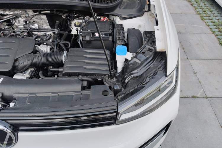 Used Volkswagen Tharu 2026 Model Xinrui 1.5L Rujin Edition Engine Bay Left