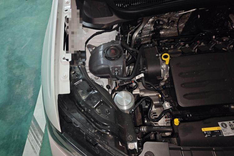 Used Volkswagen Tharu 2026 Model Xinrui 1.5L Rujin Edition Engine Bay Right